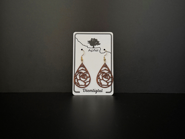 Ohrschmuck «Rose» aus Diemtigtaler Apfelbaum